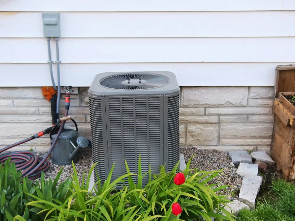 AC unit in spring in texas heat.